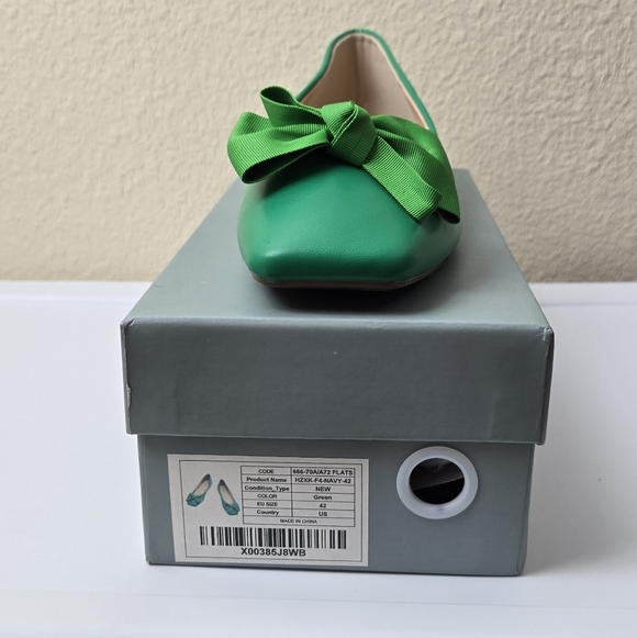 Green Flats with Bow by Coclico (NWT) - Picture 4 of 5